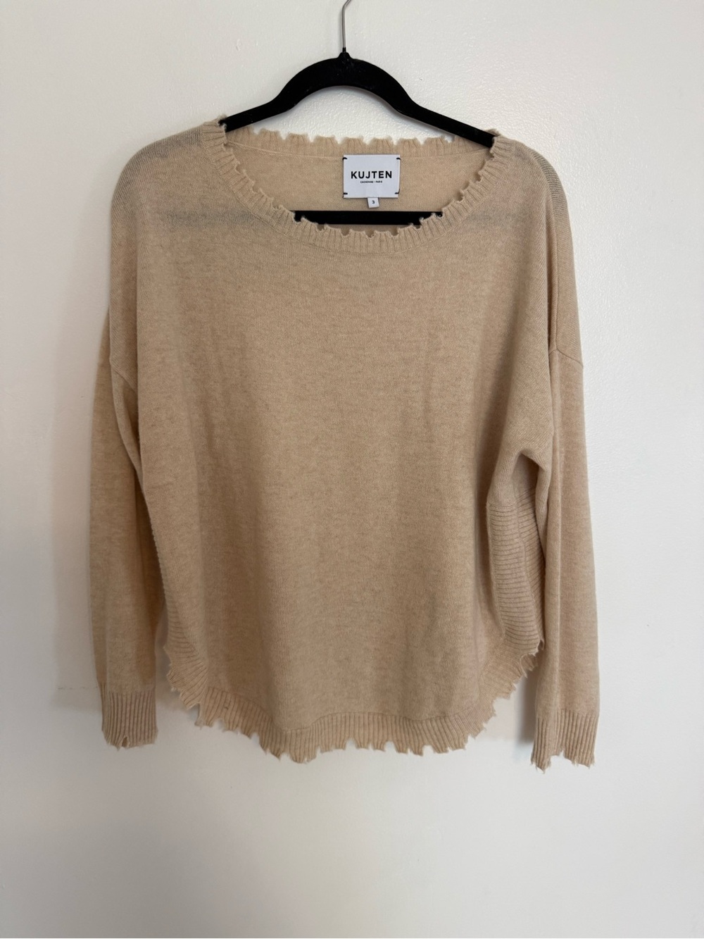 Kujten Sweater Mela Crewneck Distressed in Ecru Cream - Picture 4 of 7